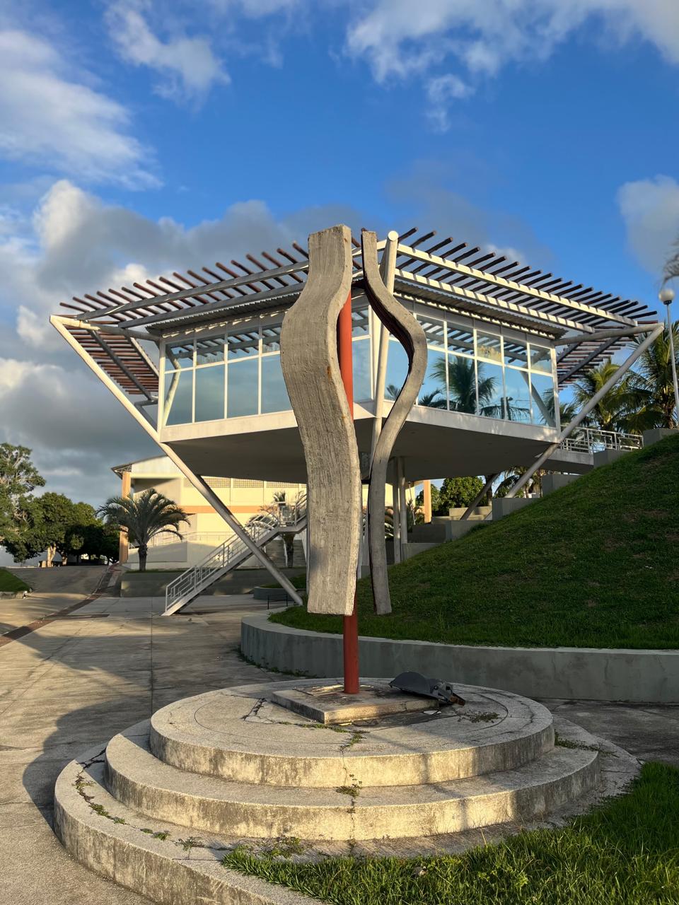 Monumento da Tríplice Fronteira em Mucurici